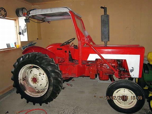 International Harvester 434